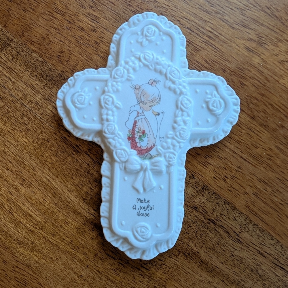 Vintage Porcelain Cross with Adorable Illustration – “Make a Joyful Noise”